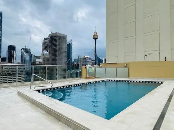 Sydney Hyde Park Paxsafe Apartments - Havuz