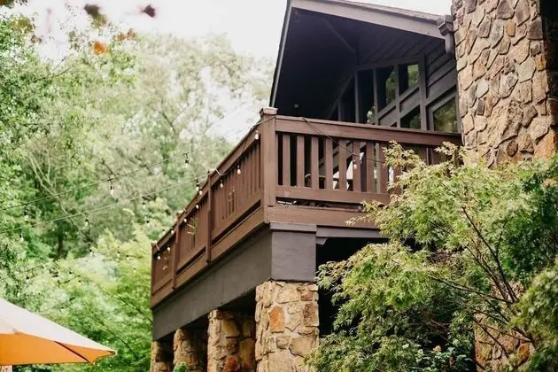 Sylvan Valley Lodge & Cellars