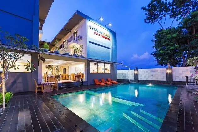 Sylvia Bali Suite Residence