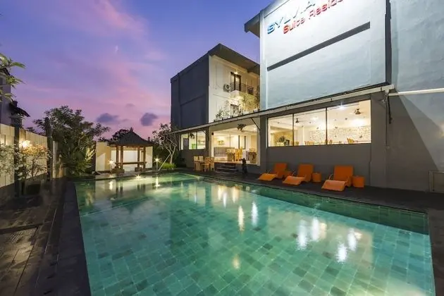 Sylvia Bali Suite Residence - Havuz