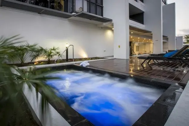 Synergy Broadbeach - 1