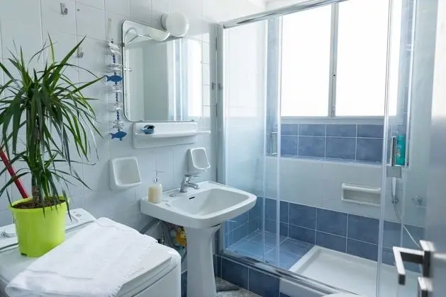 Syntagma Square Apartments by Livin Urbban - Banyo Tipleri