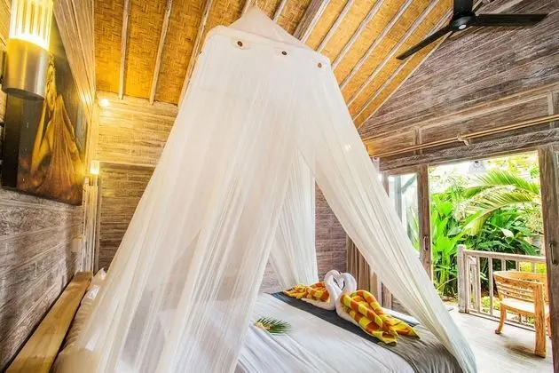 The Syron Huts Lembongan - Oda