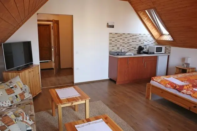 Szabolcs Apartments - Mutfak