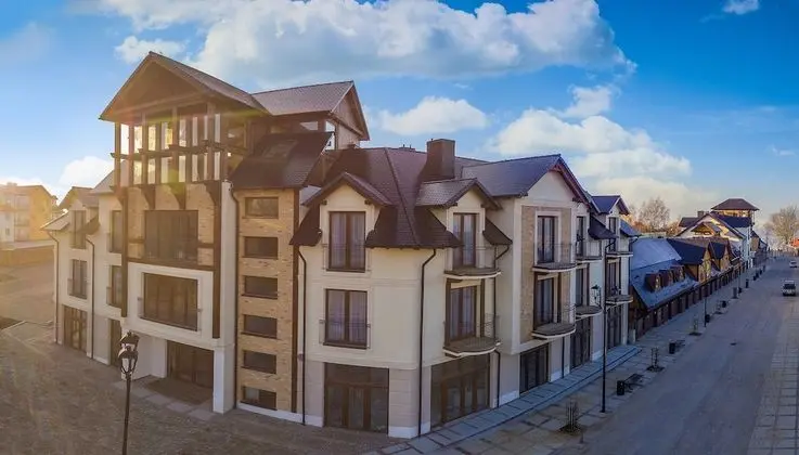 Hotel Szlak Bursztynowy - Dış Mekan
