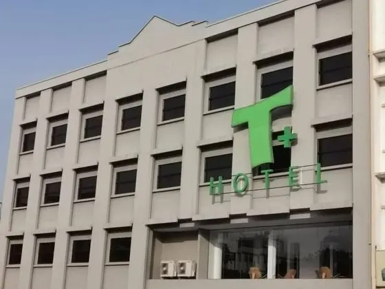 T HOTEL BUTTERWORTH