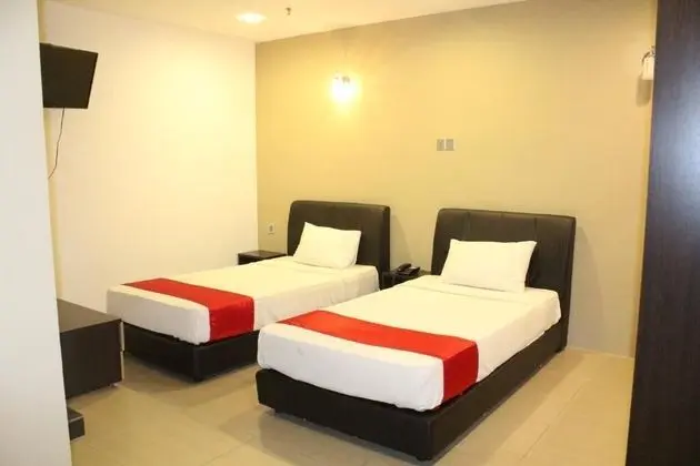 T HOTEL JALAN TAR