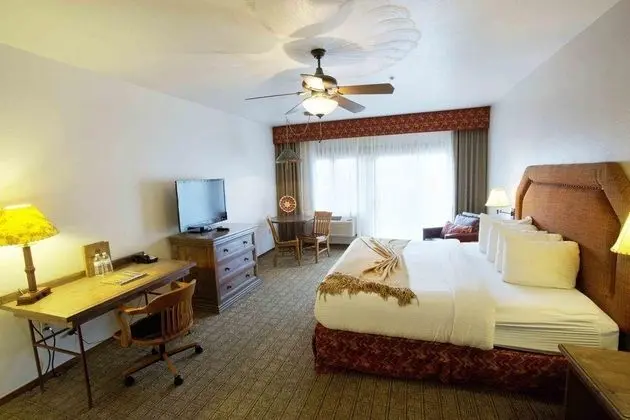 Table Mountain Inn