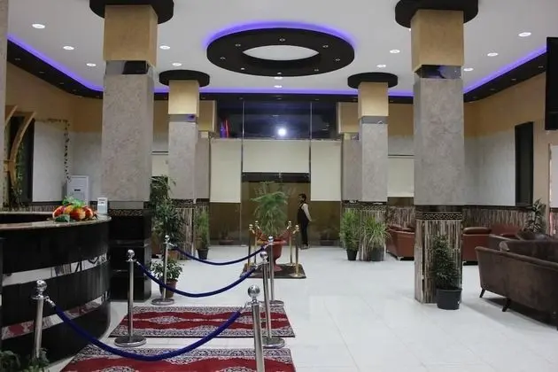 Tabuk Ramada Aparthotel - Lobi
