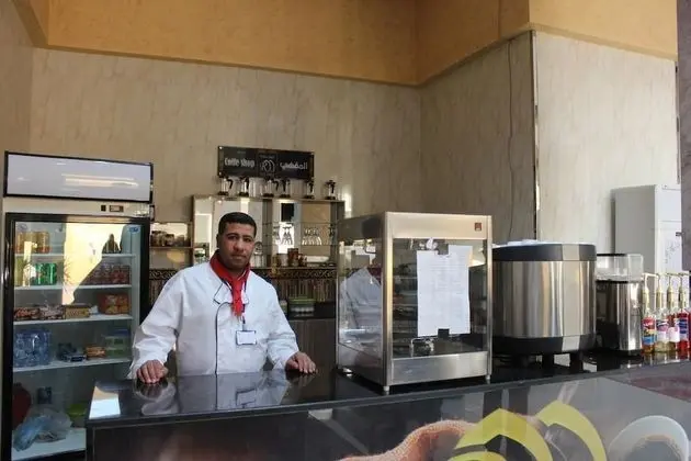 Tabuk Ramada Aparthotel - Yerinde Yemek