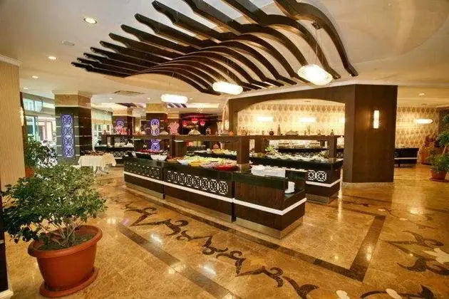 Taç Premier Hotel & Spa