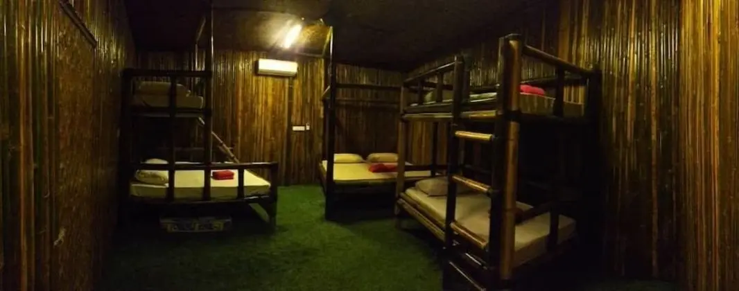 Tadom Hill Resorts - Oda