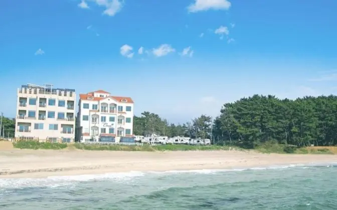 Taean The Classic Spa Pension