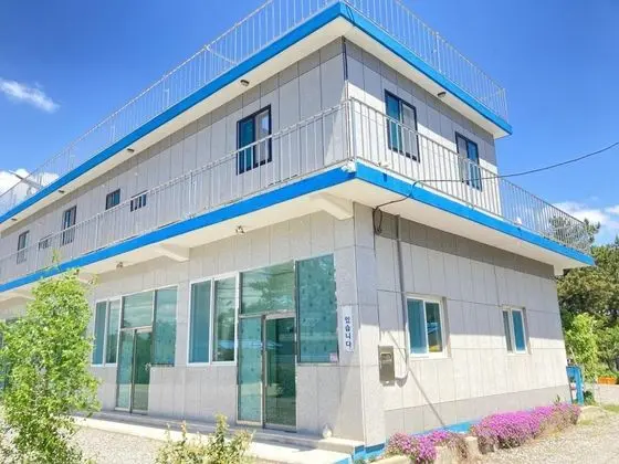 Taean Jiyu Ne Pension