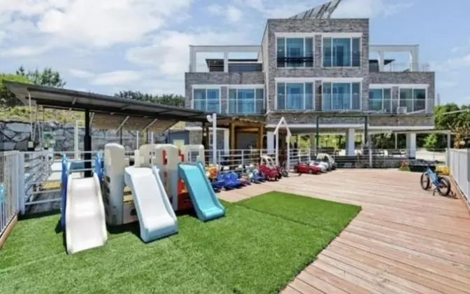 Taean Laboom Pension