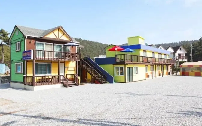 Taean Sea Aroma House Pension