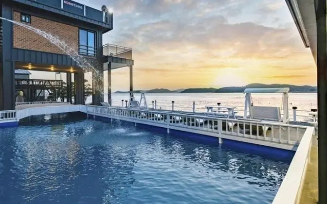 Taean Sunstone Pool Villa