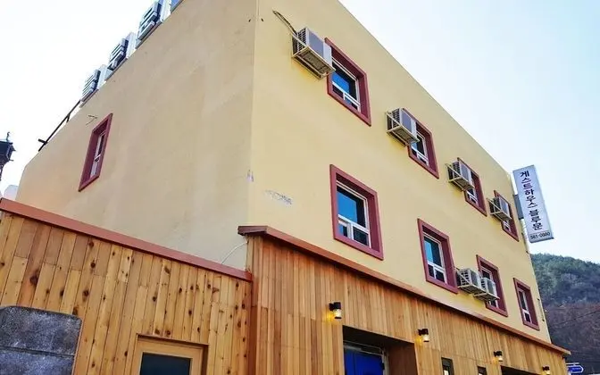 Taebaek Blue Moon Motel