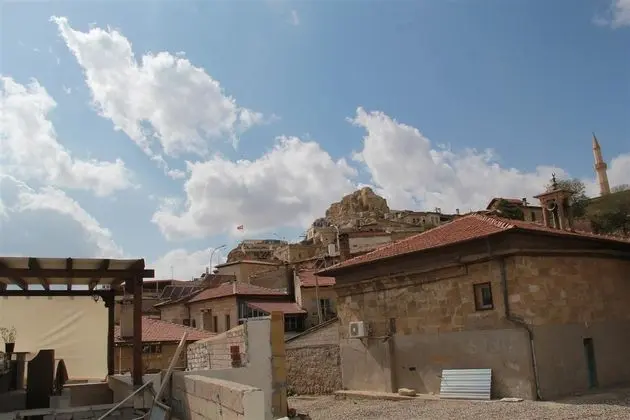 Tafana Cave Stone Lodge