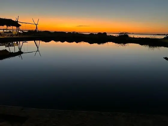 Taghaghien Island Resort - Havuz
