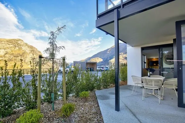 Taha Apartment