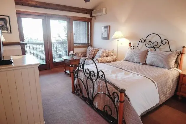 Taharaa Mountain Lodge - Oda Manzaraları