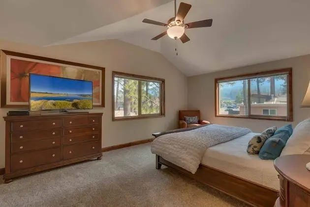 Tahoe Woods Penthouse - Oda