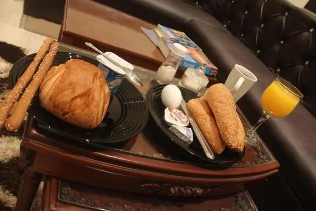 Tahrir Square Hostel - Yerinde Yemek