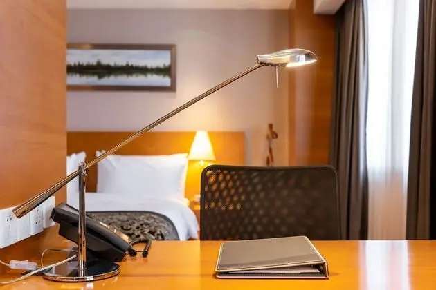 TAICANG JINLING GARDEN HOTEL