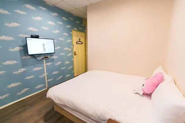 Taichung 213 corner homestay - Oda