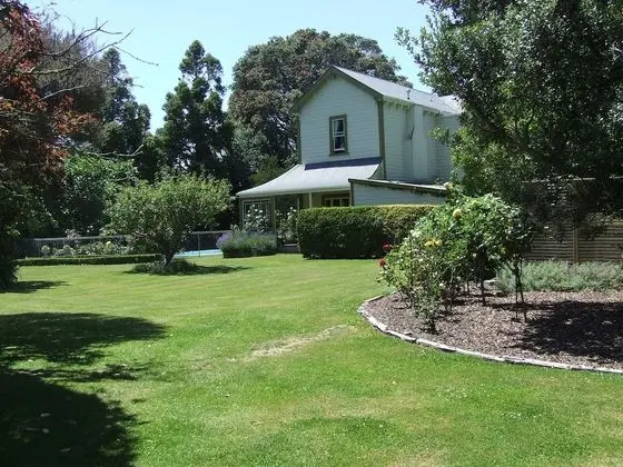 Tairoa Lodge & Cottage - Dış Mekan