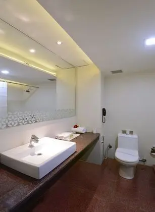 Taj Vilas