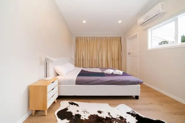 Takapuna Central Spacious & New Home 3 - Oda