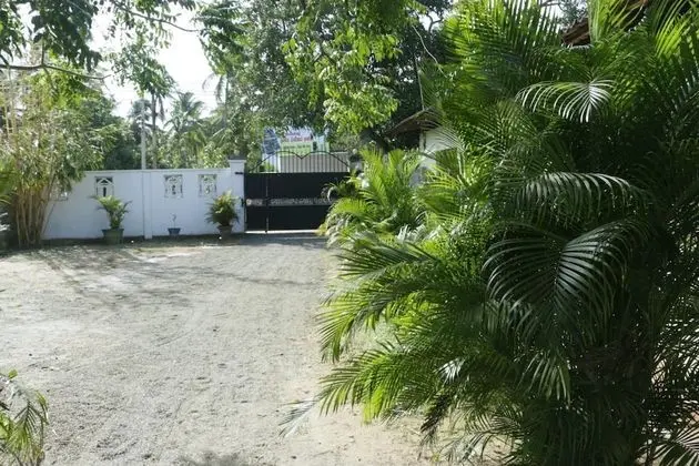Takeshi inn