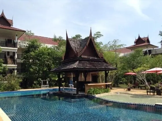 Takolaburi Cultural Resort - Havuz
