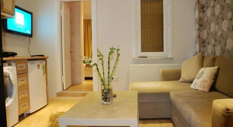 Taksim 9 Suites Apartments - Oda