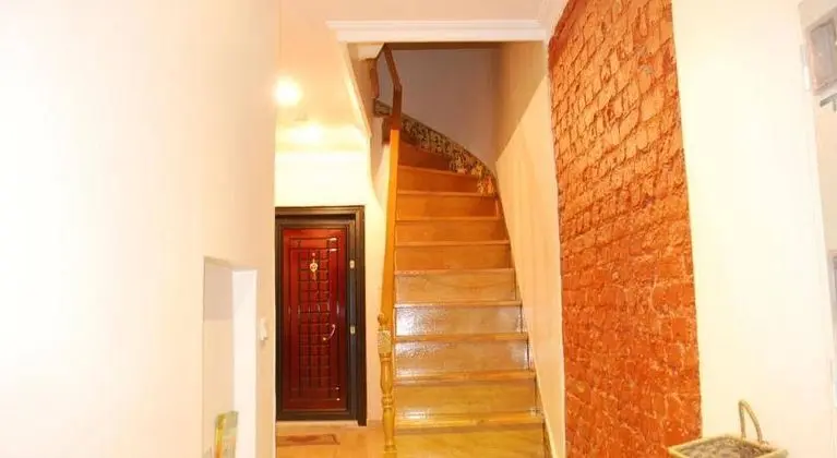 Taksim 9 Suites Apartments - Yerinde Yemek