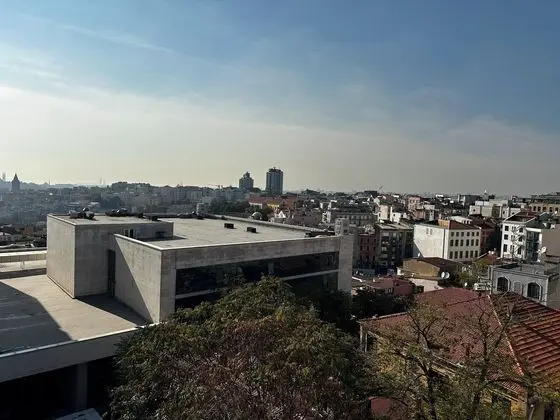 Taksim Avenue - Dış Mekan