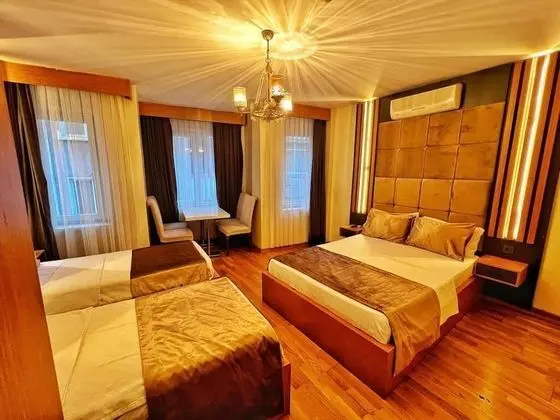 Taksim Çetinkaya Suite