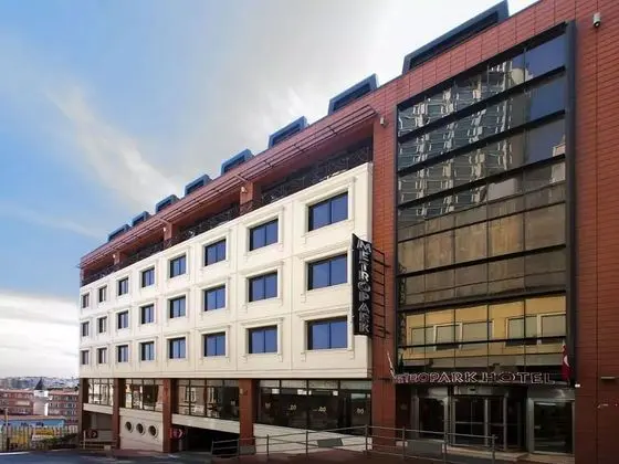 Taksim Metropark Hotel