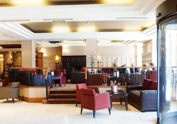 Talbot Hotel Stillorgan - Lobi