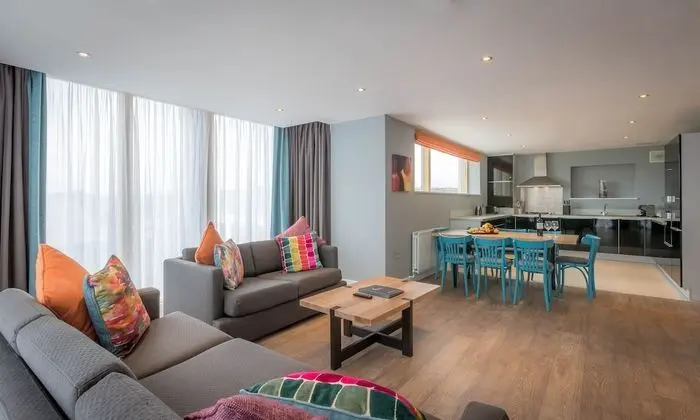 Talbot Suites at Stonebridge - İç Mekan