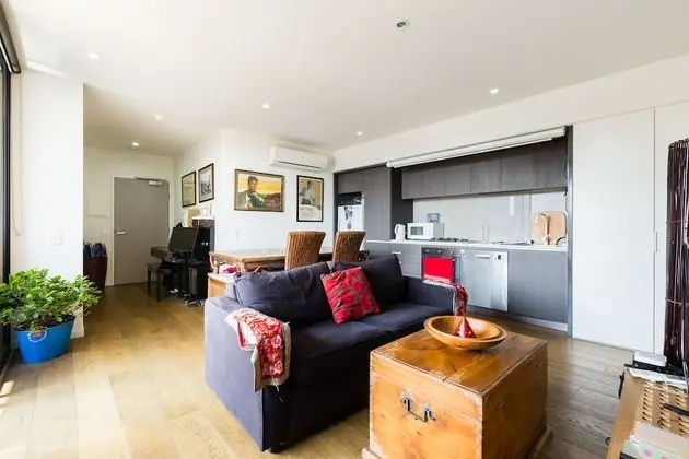 TALIA, 1BDR Carlton Apartment
