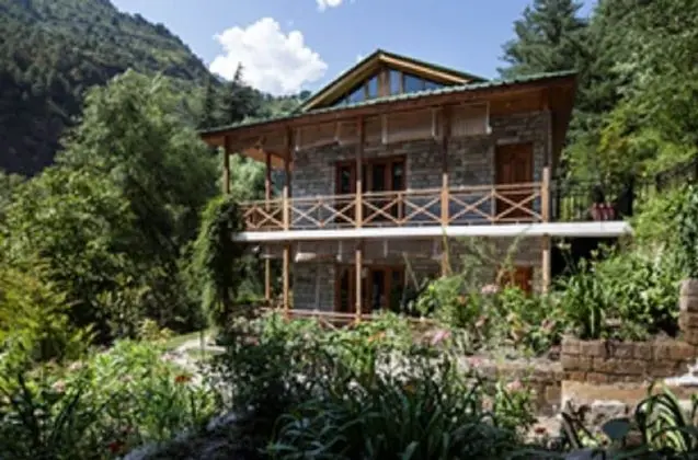 Tall Trees Resort Manali - Oda