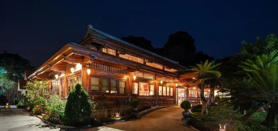 Tam Coc La Montagne Resort & Spa - Lobi