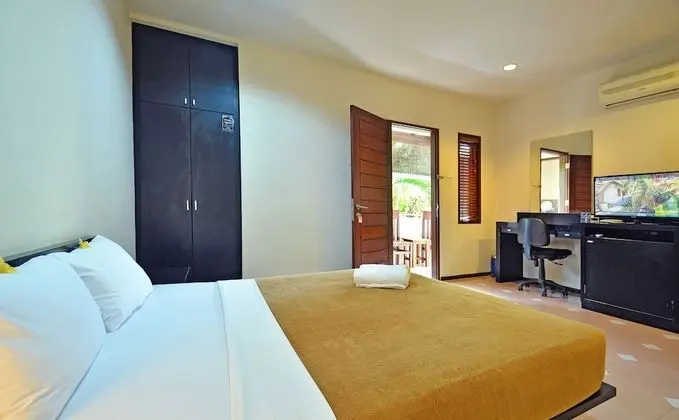 Taman Ayu Townhouse - Oda