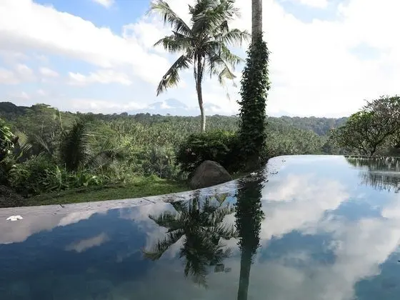 Taman Bebek Resort & Spa