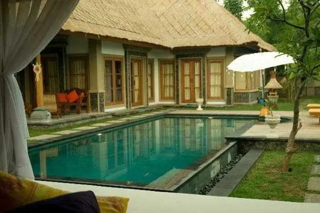 Taman Sari Bali Cottages - Havuz