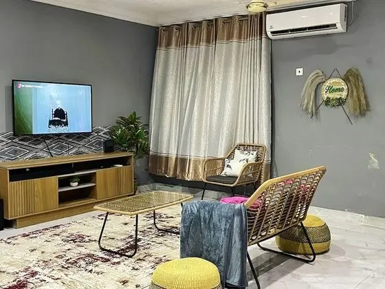 Tamani - Your Home Away From Home - Öne Çıkan Resim