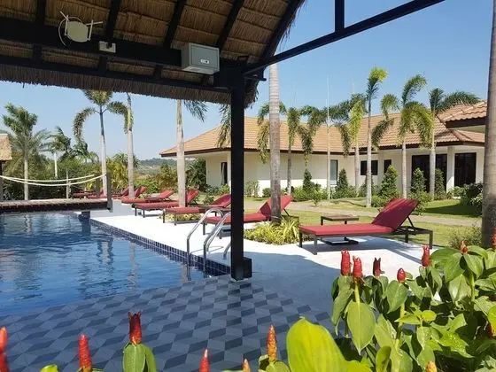 Tamara Resort Bangsary - Havuz